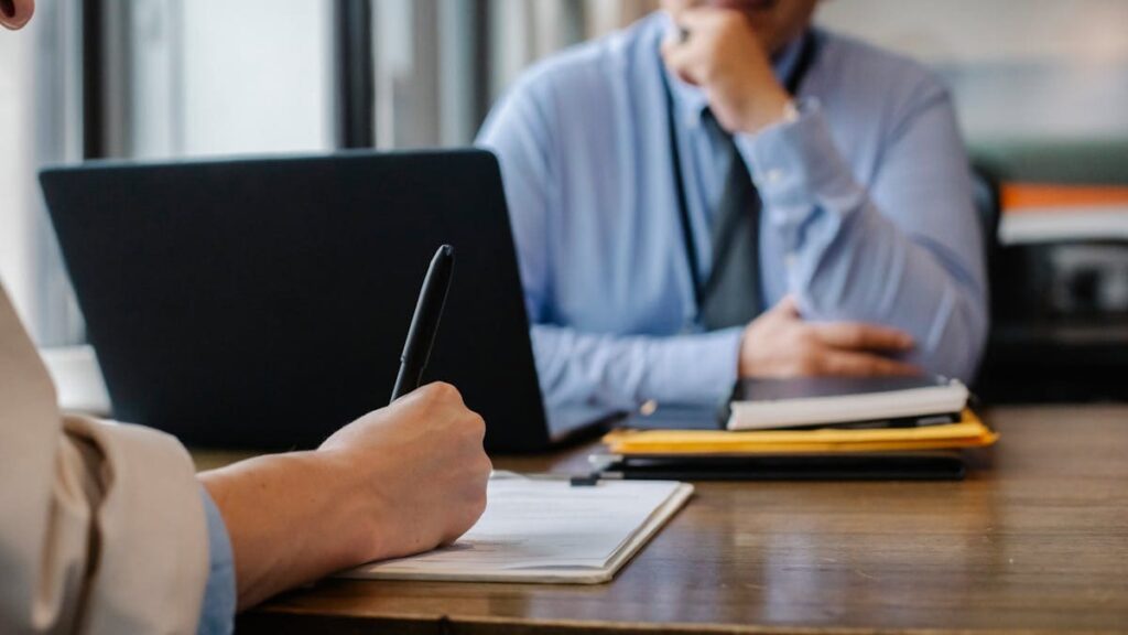 Guia de redação de currículo para técnico de saneamento de nível básico